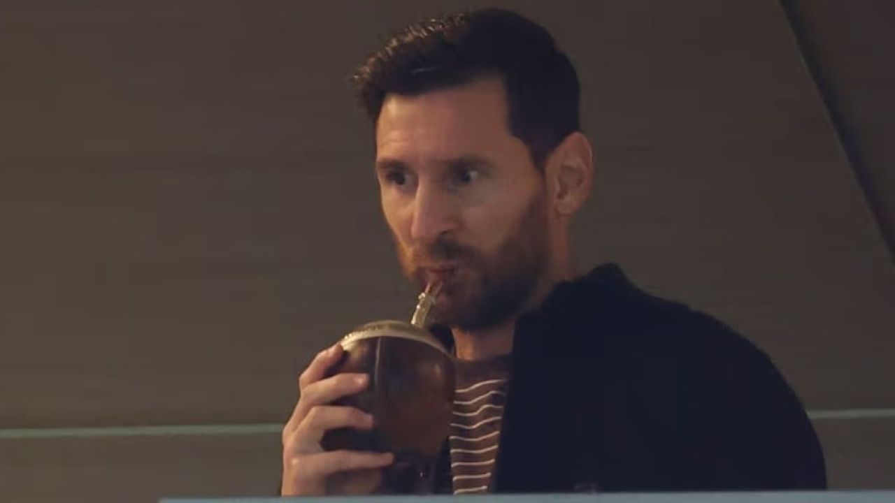 বিশ্বকাপের আগেই বড় ধাক্কায় মেসির