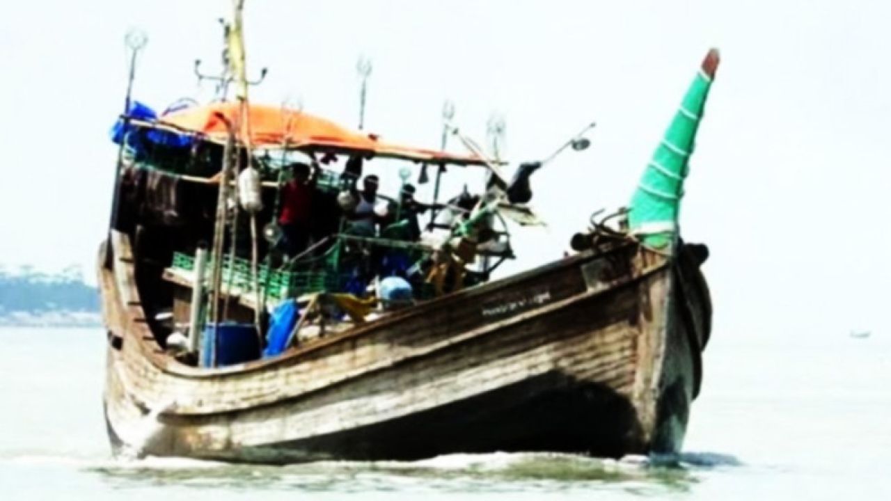 সাগরে মাছ ধরায় ৫৮ দিনের নিষেধাজ্ঞা