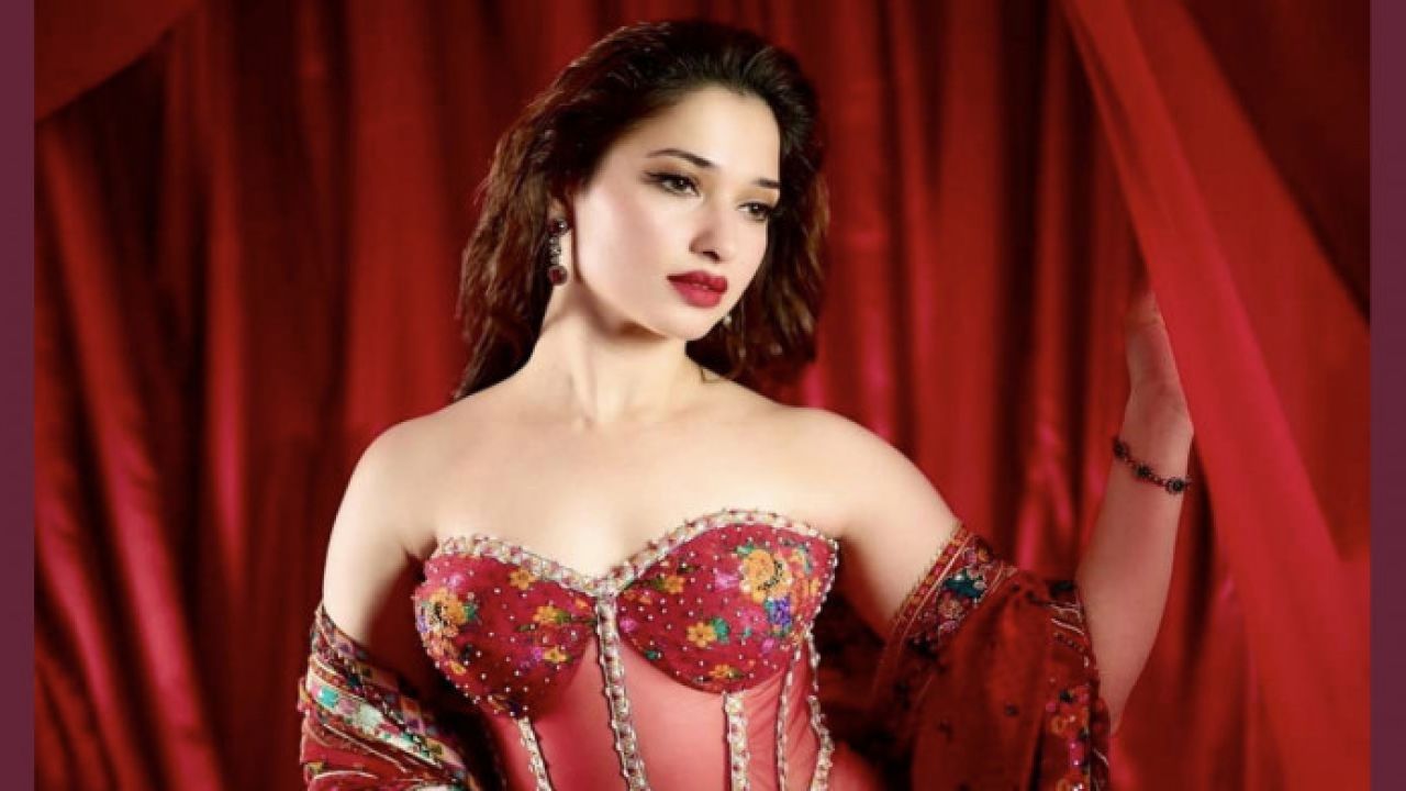 ‘কপাল পুড়ল’ তামান্নার