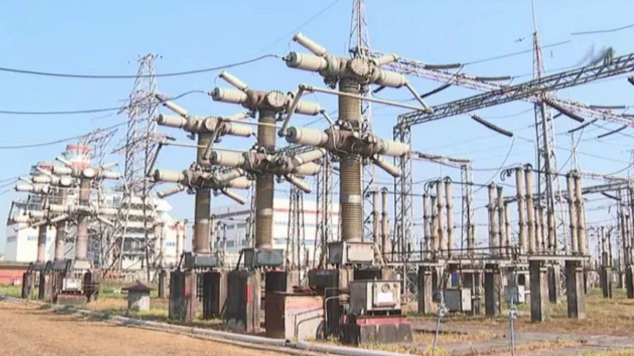 ভর্তুকির 'চাপ কমাতে' বিদ্যুতের দাম বাড়ানোর প্রস্তাব