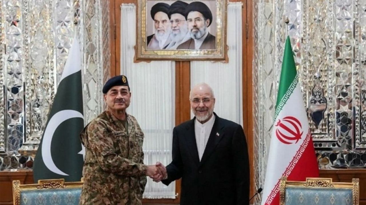 ইরান সফর শেষ করলেন পাকিস্তানের সেনাপ্রধান