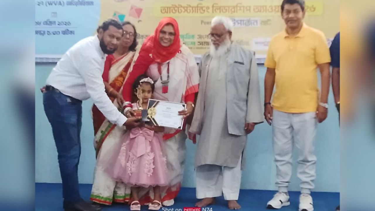 সাহসী সাংবাদিকতার স্বীকৃতি পেলেন জহুরুল হক জনি