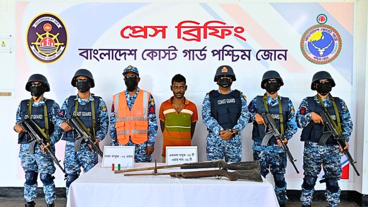 অস্ত্রসহ সুন্দরবনের ‘ছোট সুমন’ বাহিনীর সদস্য গ্রেপ্তার