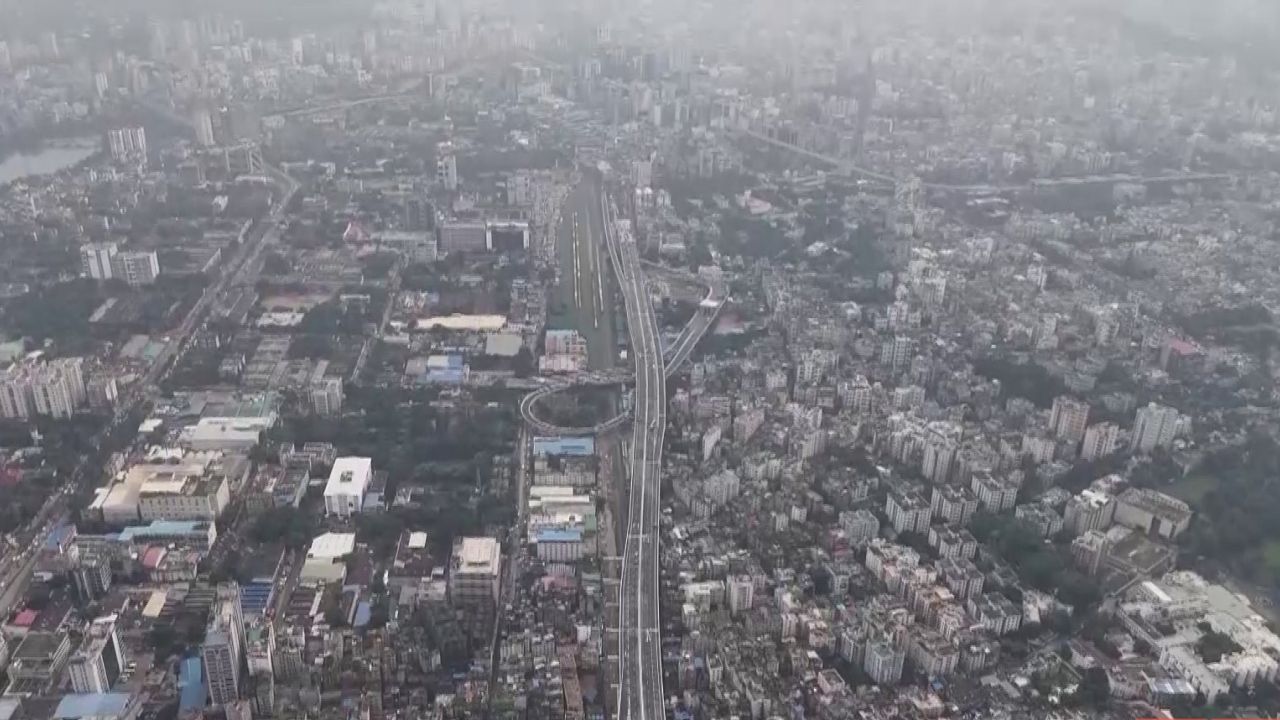 ঢাকার বায়ু আজ ‘সংবেদনশীল গোষ্ঠীর জন্য অস্বাস্থ্যকর’, বিশ্বে অষ্টম