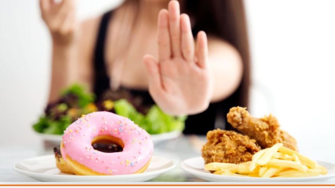 তীব্র গরমে কোমল পানীয়-আইসক্রিম নয় 