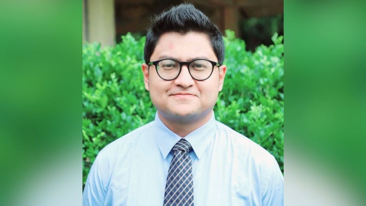 চাঁদপুরে বিসিএস কর্মকর্তার ‘আত্মহত্যা’, চিরকুটে কয়েকজনের নাম