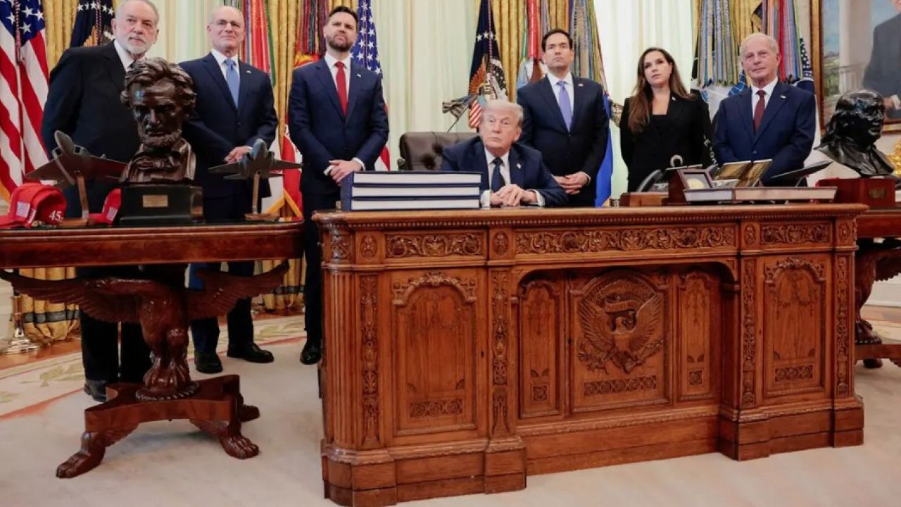 ইসরায়েল-লেবাননের যুদ্ধবিরতি ৩ সপ্তাহ বাড়ানোর ঘোষণা ট্রাম্পের