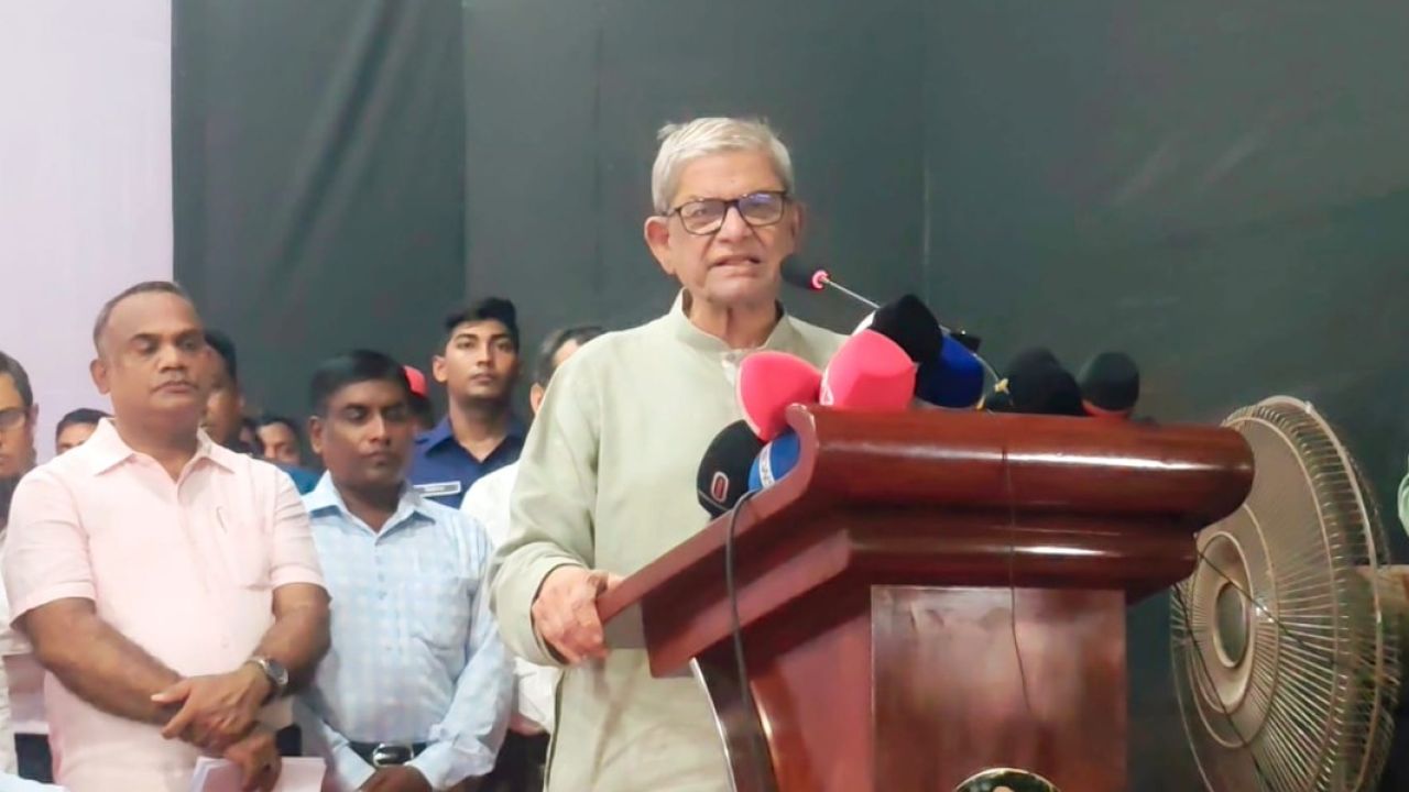 তেলের সংকট কৃত্রিম, অসাধু ব্যবসায়ীদের কারণে হয়েছে: এলজিআরডি মন্ত্রী