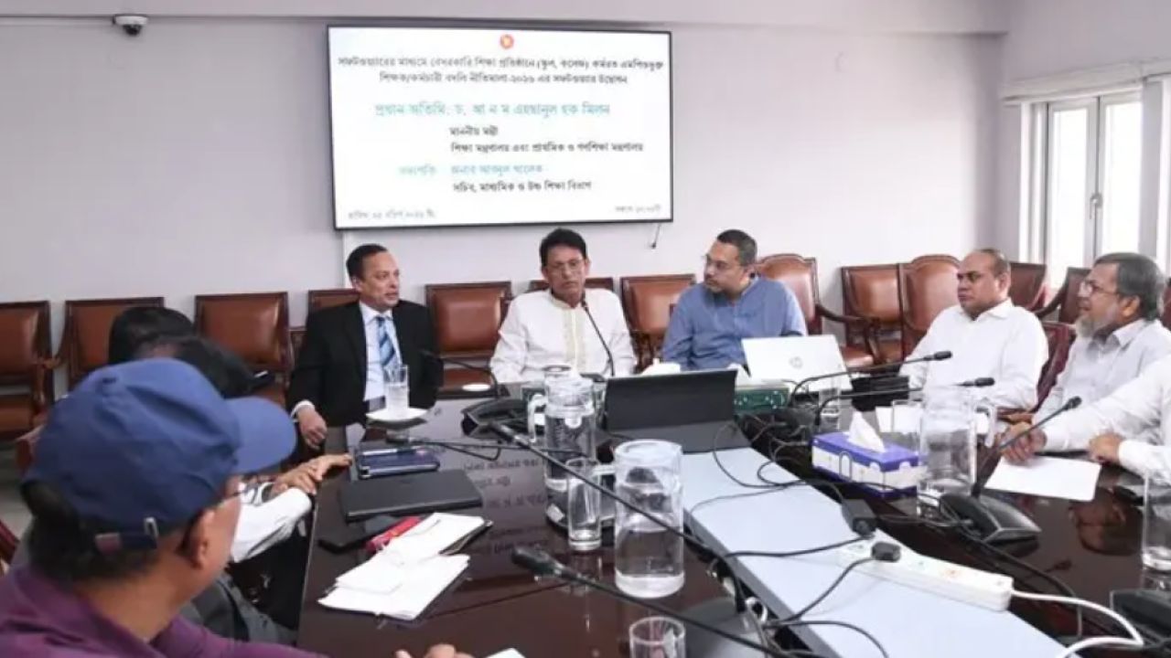 এসএসসি-এইচএসসি এগিয়ে আনার আভাস দিলেন শিক্ষামন্ত্রী