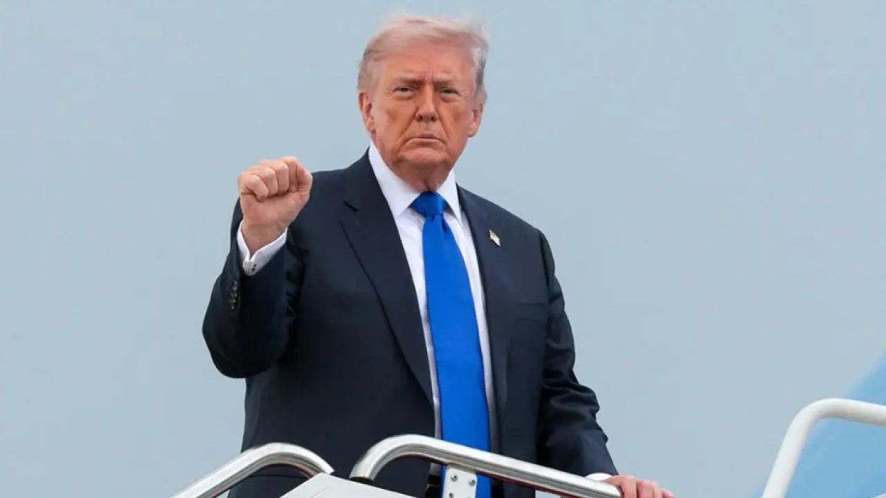 নৈশভোজে হঠাৎ গুলির শব্দ: সরিয়ে নেওয়া হলো ট্রাম্পকে