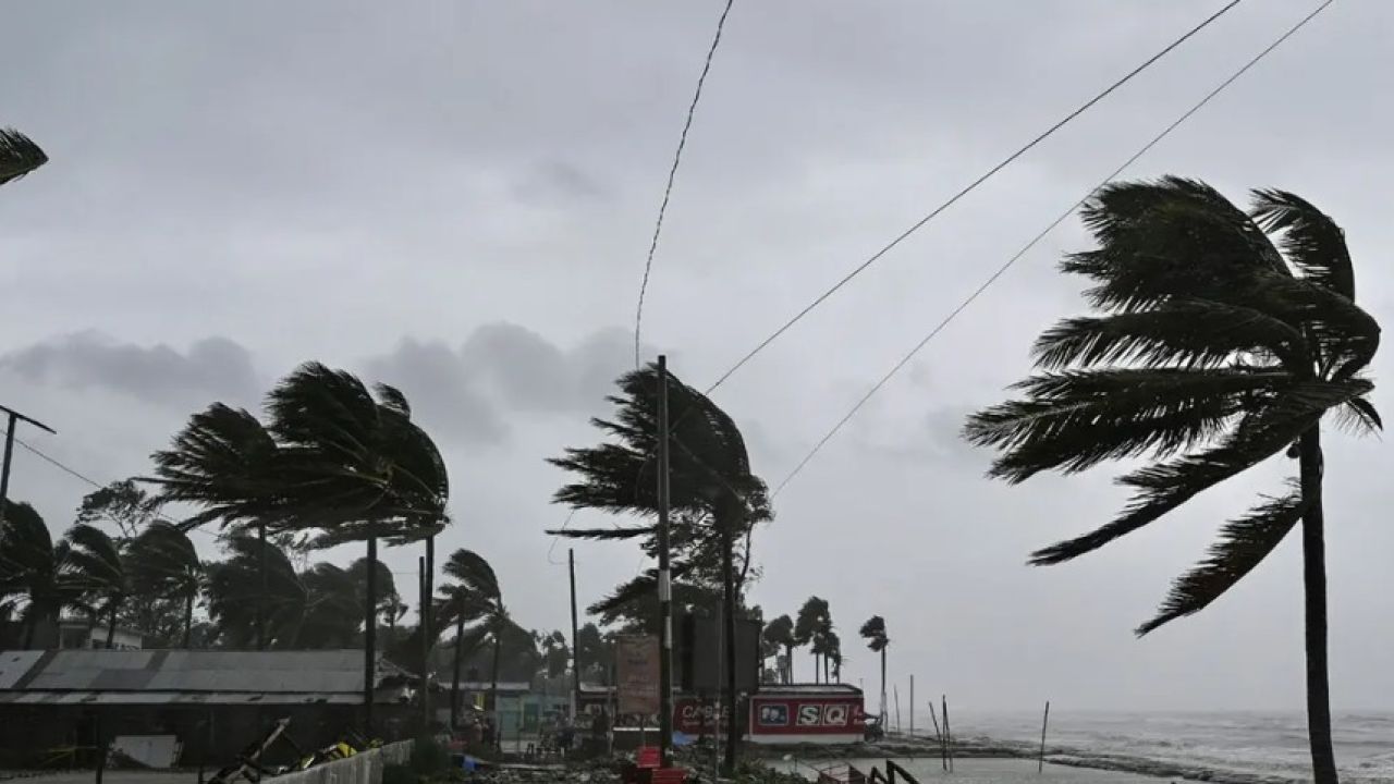 অবশেষে বৃষ্টির আভাস