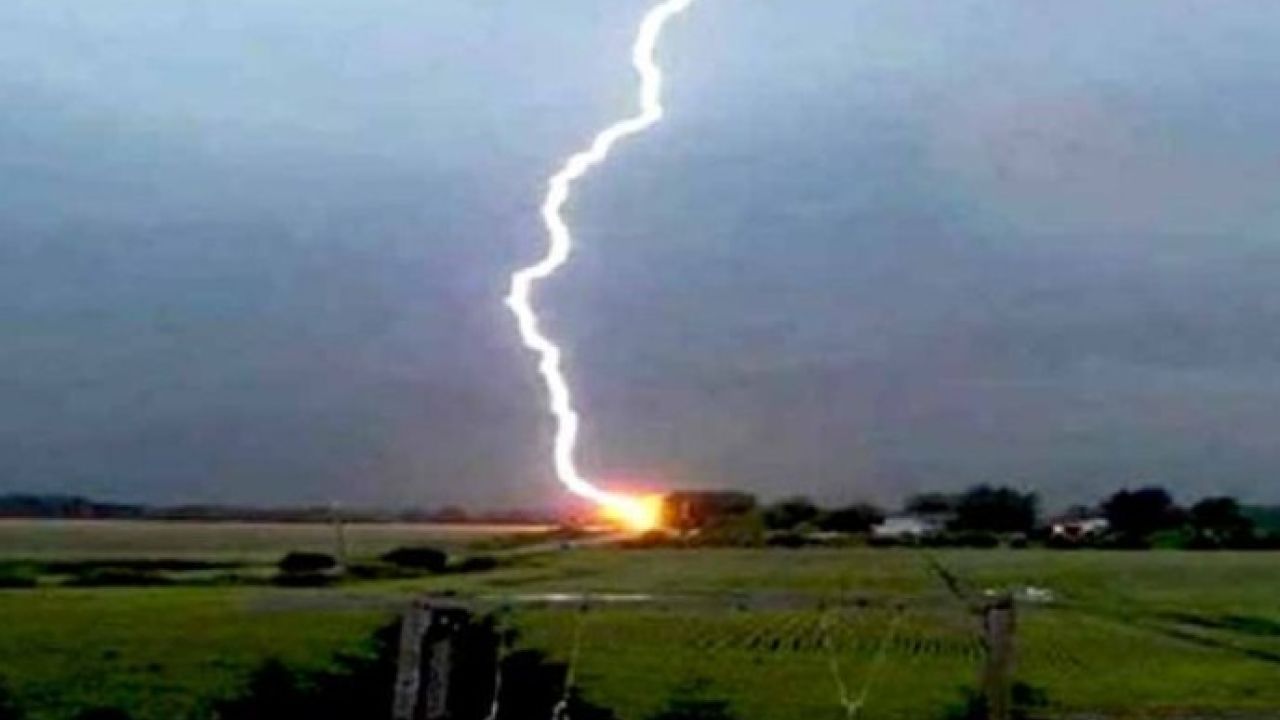 গাইবান্ধায় ৫ জনসহ বজ্রপাতে ৭ জেলায় মৃত্যু ১৪