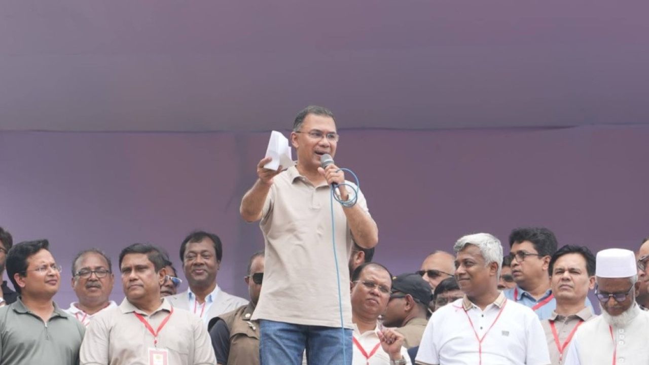 এবার মা-বোনদের ‘এলপিজি কার্ড’ দেবে সরকার: যশোরে প্রধানমন্ত্রী