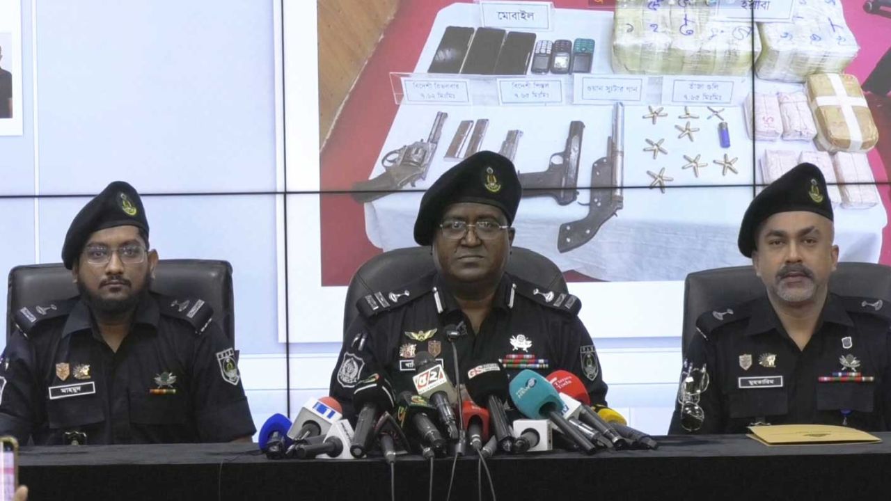 গুরুত্বপূর্ণ স্থাপনায় কড়া নিরাপত্তা, তবে বড় কোনো ঝুঁকি নেই: র‍্যাব