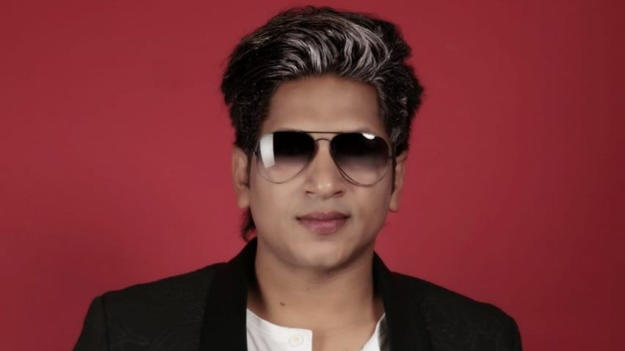 আসছে এমডি শুভর দুই গান