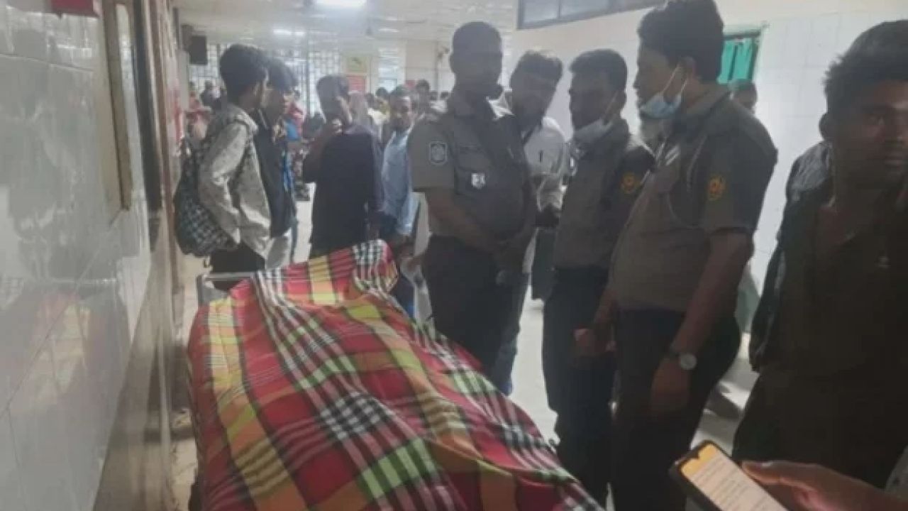 রাজধানীর নিউ মার্কেটে প্রকাশ্যে যুবককে গুলি করে হত্যা