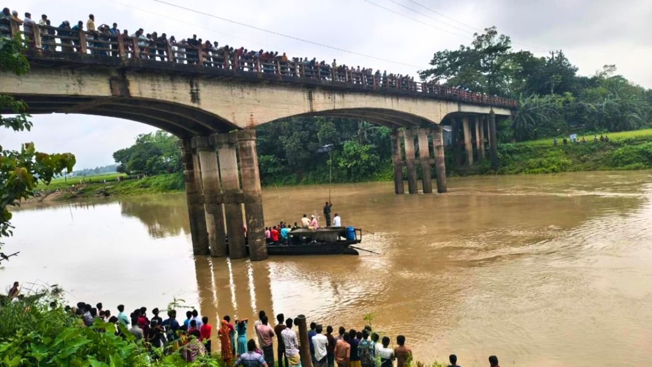 ময়মনসিংহে কংশ নদে ডুবে ও বজ্রপাতে দুজনের প্রাণহানি