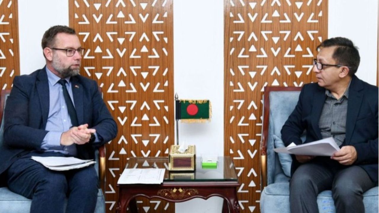 বাণিজ্যমন্ত্রীর সঙ্গে ডেনমার্কের রাষ্ট্রদূতের বৈঠক