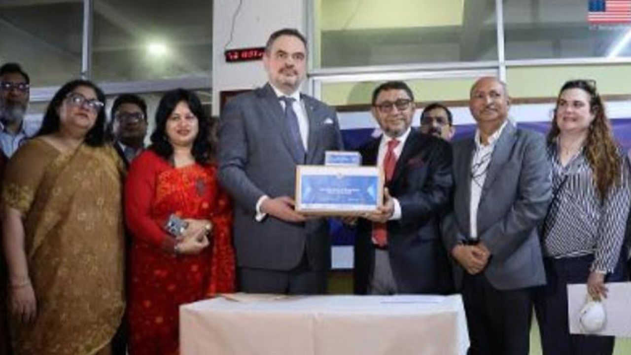 যুক্তরাষ্ট্রের সহায়তা: ৬ লাখ যক্ষ্মা পরীক্ষার কিট ও শিশুদের ওষুধ পেল বাংলাদেশ