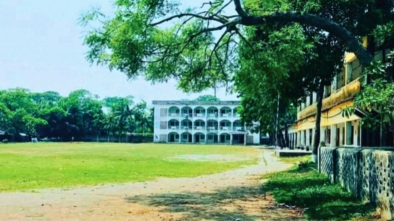 কালকিনিতে ৪ শিক্ষককে পরীক্ষার দায়িত্ব থেকে অব্যাহতি