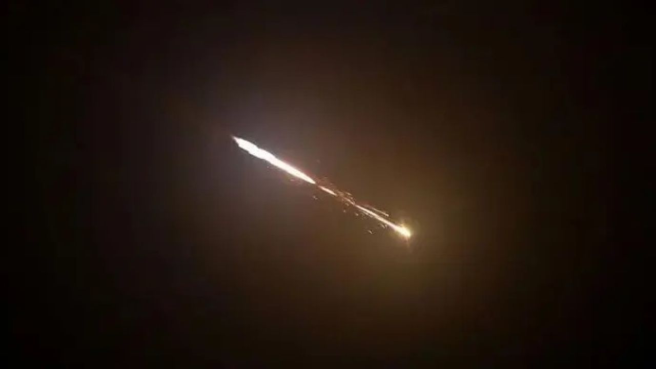 ইসরায়েলের উত্তরাঞ্চলে ক্ষেপণাস্ত্র হামলা, বাজল সতর্ক সাইরেন