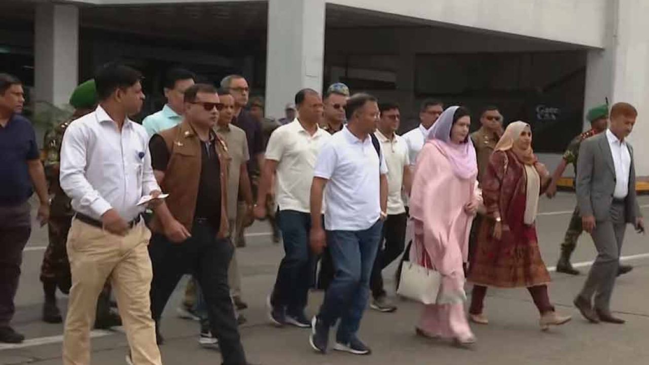 সিলেট পৌঁছেছেন প্রধানমন্ত্রী 