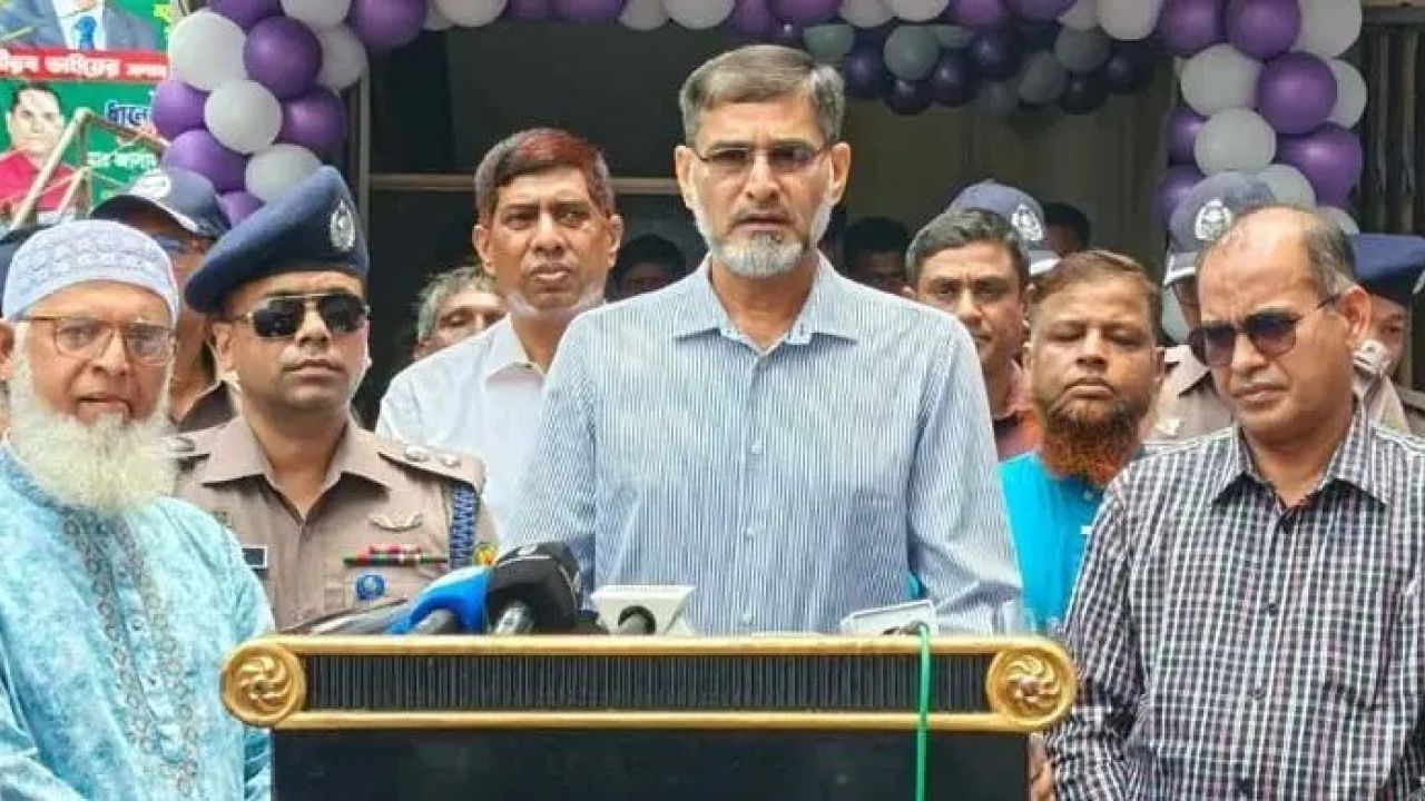 শীর্ষ সন্ত্রাসীদের তালিকা হালনাগাদ করা হচ্ছে: ডিএমপি কমিশনার