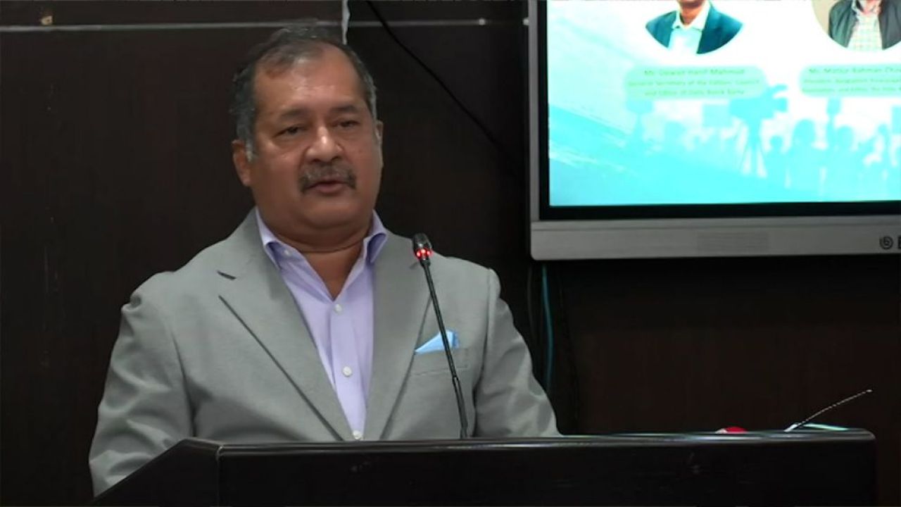 গণমাধ্যমের কার্যকারিতা বিনষ্ট করছে মালিকপক্ষও: তথ্যমন্ত্রী