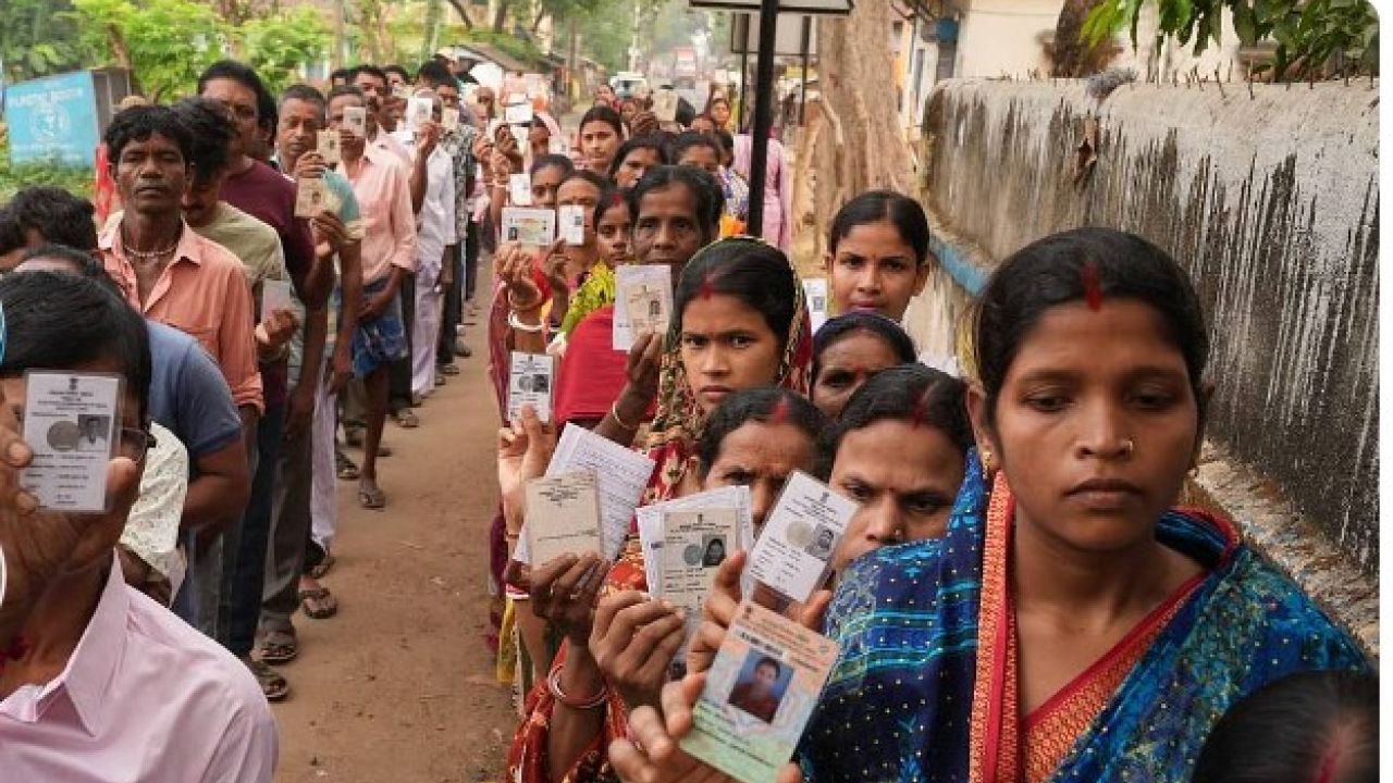 পাঁচ রাজ্যে এক ইস্যু, পাঁচ প্রতিক্রিয়া—ভোটাররা কীভাবে দেখলেন নির্বাচন ঘিরে বিতর্ক?