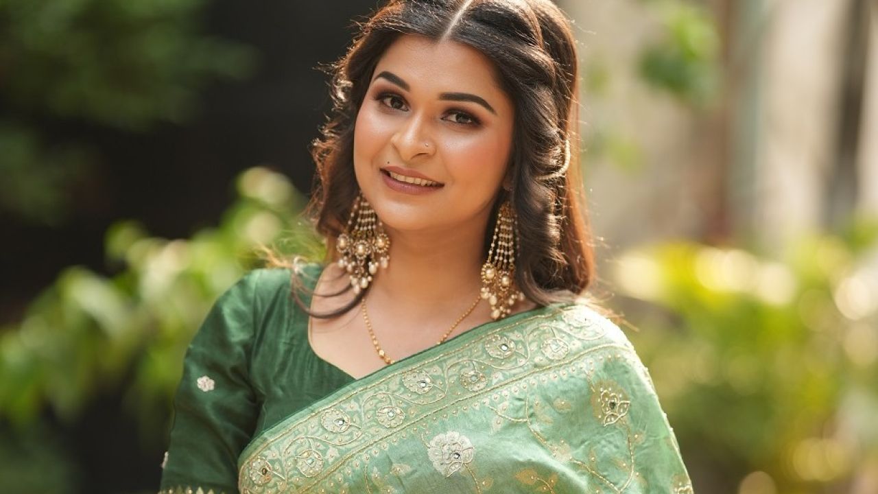 নতুন দুই ফোক গান নিয়ে জুঁই