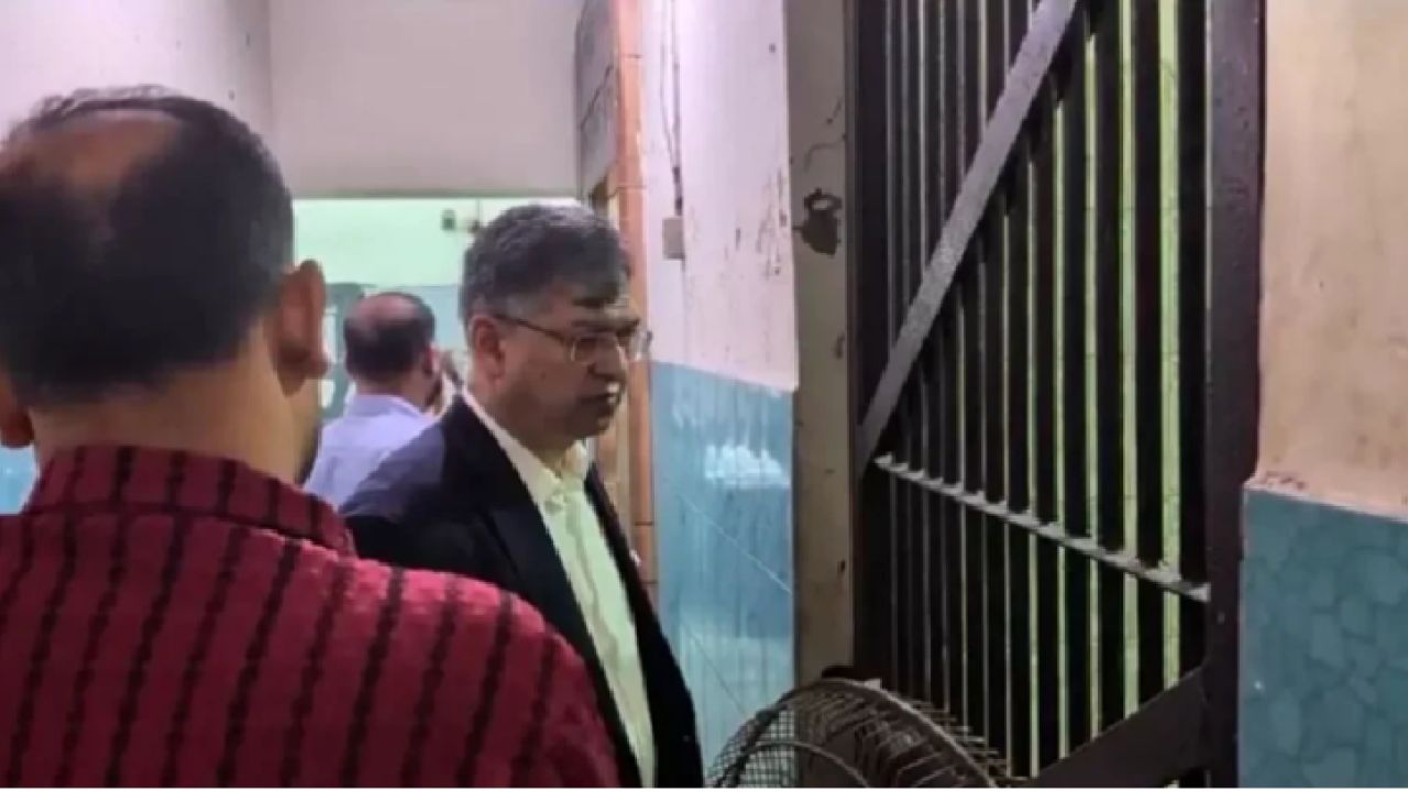 থানা হবে দালালমুক্ত ও সেবার কেন্দ্র: স্বরাষ্ট্রমন্ত্রী
