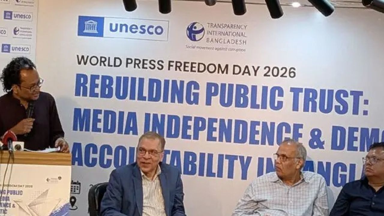 'এই সরকারকে উচ্চৈঃস্বরে বকা দেওয়া যায়': জাহেদ উর রহমান