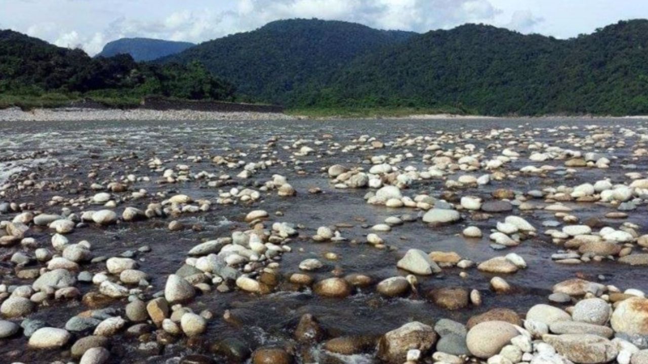 চালু হচ্ছে সিলেটের পাথর কোয়ারি