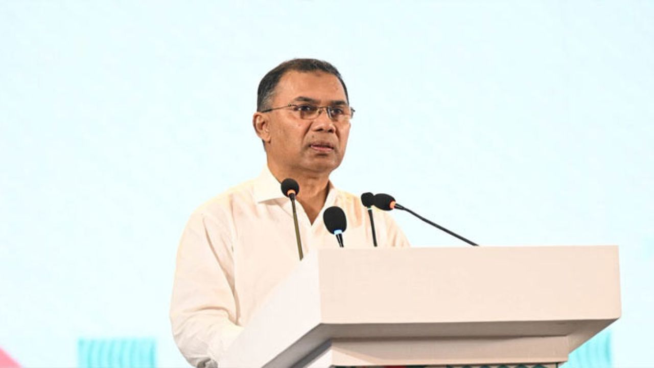 জনসেবাই প্রশাসনের মূল লক্ষ্য: প্রধানমন্ত্রী