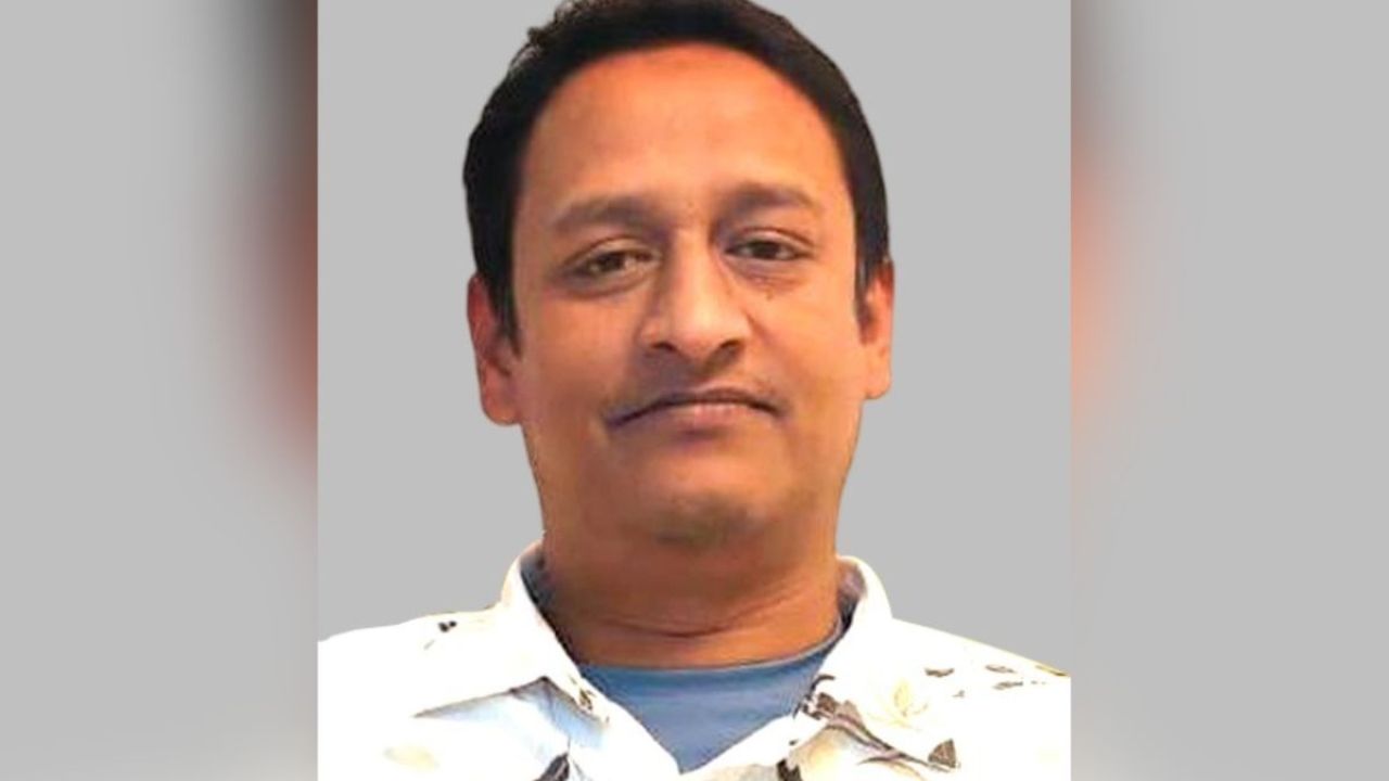 পাথরকোয়ারি চালুতে বাস্তব পদক্ষেপ চাই: আনোয়ার হোসেন খাঁন