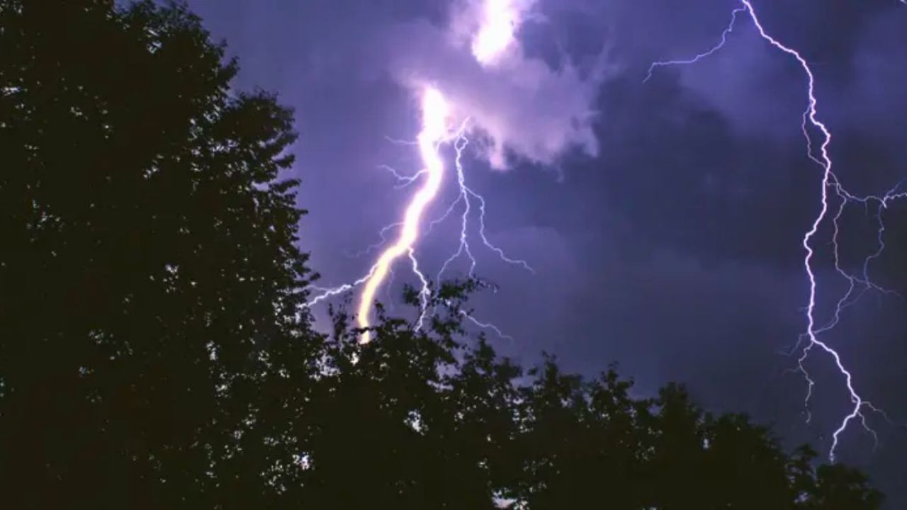 ভোলায় বজ্রপাতে কলেজছাত্রের মৃত্যু