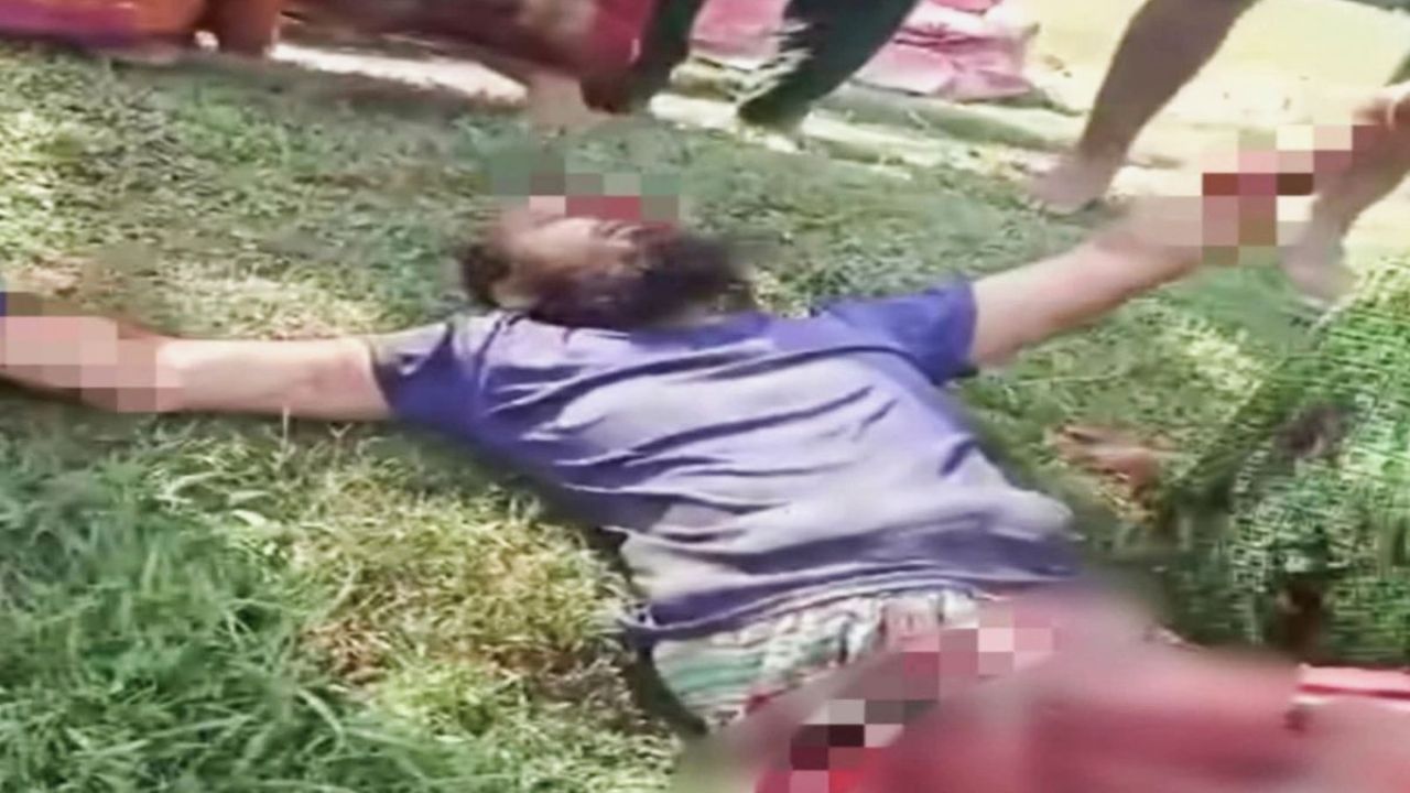 জমি নিয়ে বিরোধে চাচার হাত কাটল ভাতিজা