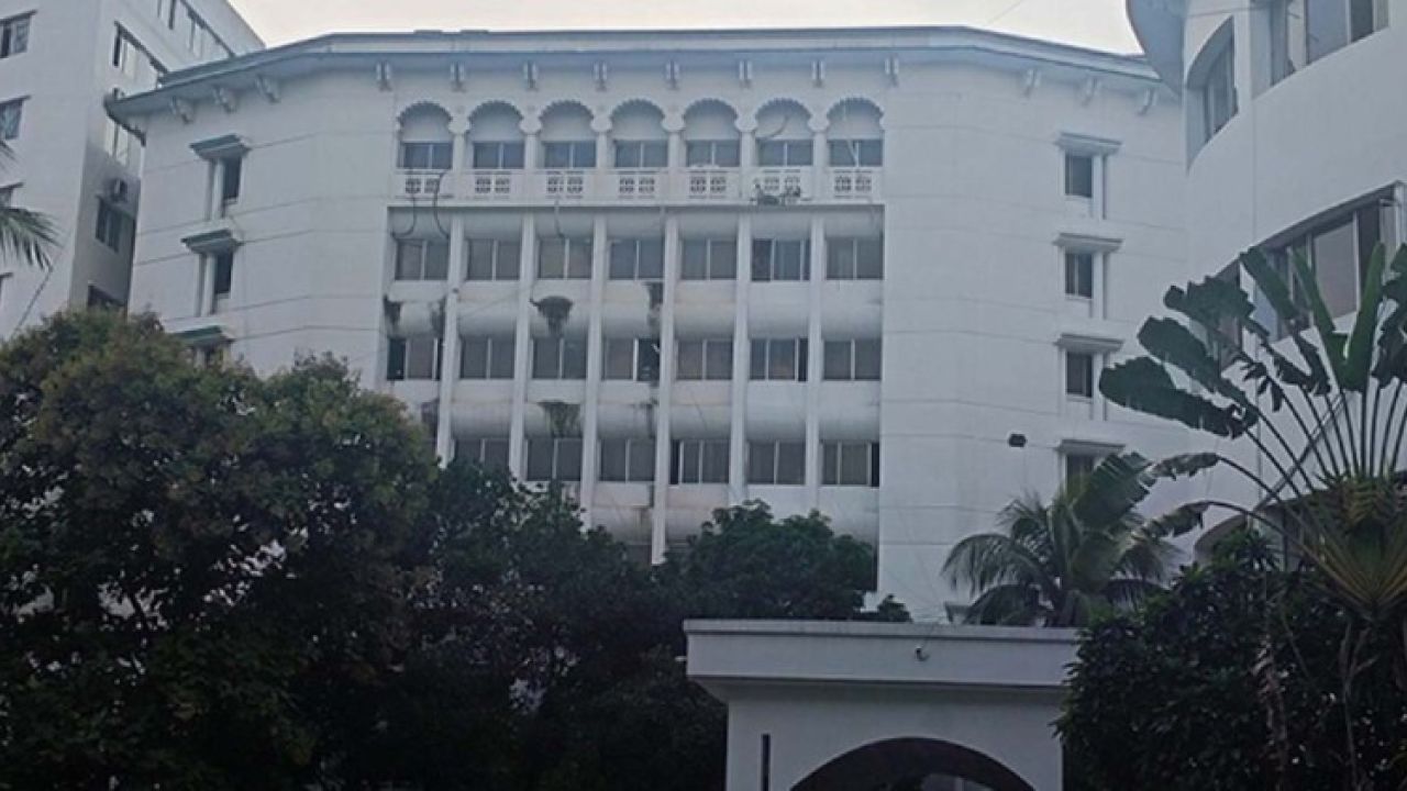 রাষ্ট্রপক্ষের আইনজীবীদের সতর্ক করে নোটিশ
