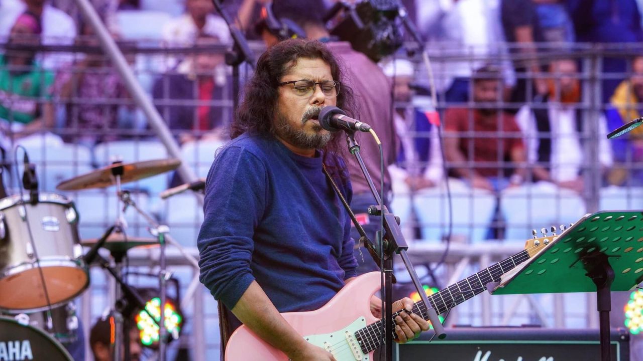 পর্তুগালে গাইবেন জেমস