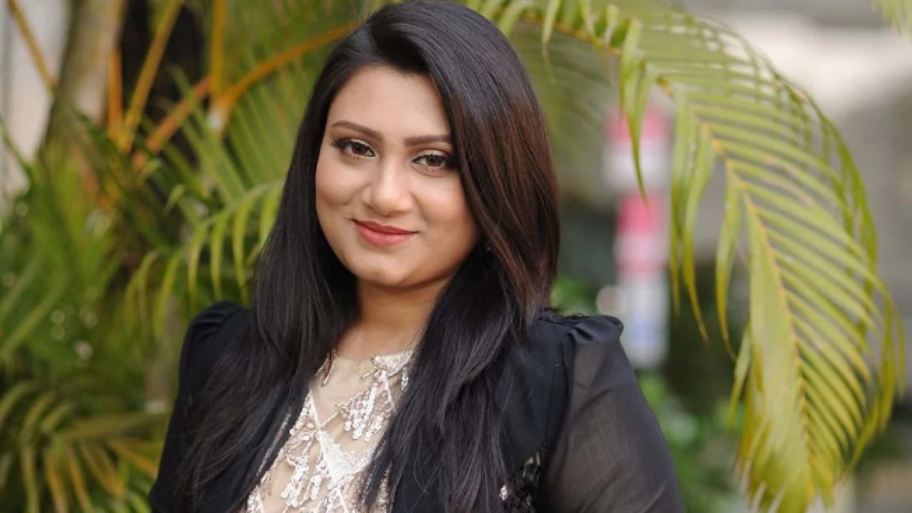 প্রকাশ্যে অবন্তী সিঁথির ‘চাঁদে থাকে জোছনা’
