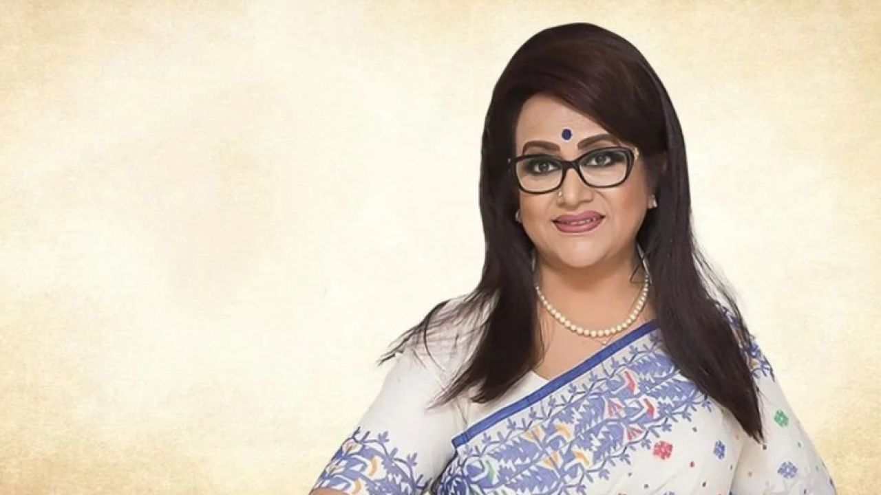 অভিনেত্রী ববিতা পেলেন ‘মা পদক’