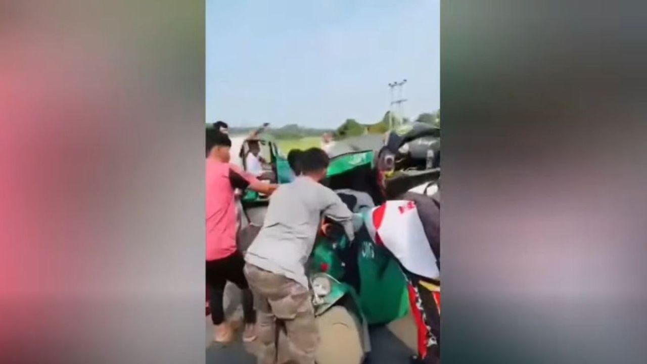 অটোরিকশা-রোলার সংঘর্ষে প্রাণ গেল নারীর, আহত ৪