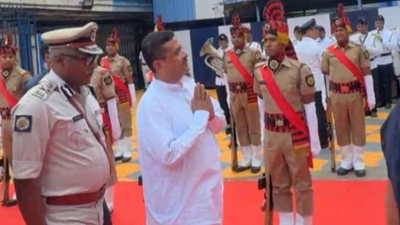 প্রথম দিনেই অ্যাকশন মুডে মুখ্যমন্ত্রী শুভেন্দু অধিকারী”   