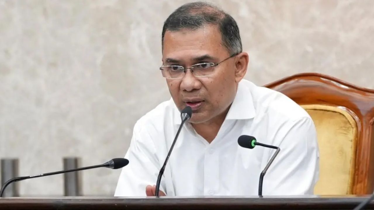 “পুলিশ প্রশাসনের কোনো পদই চিরস্থায়ী নয়”