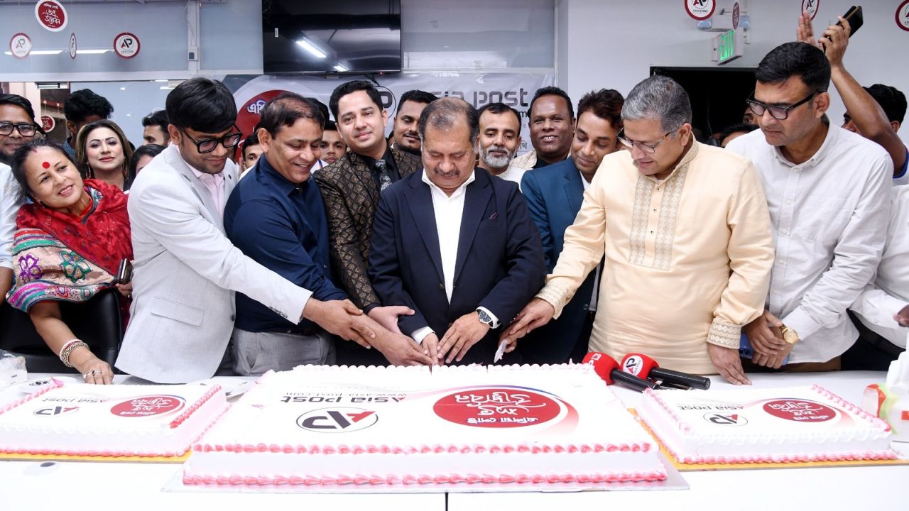 স্বাধীন গণমাধ্যম নি&zwnj;য়ে যে বার্তা তথ্যমন্ত্রীর