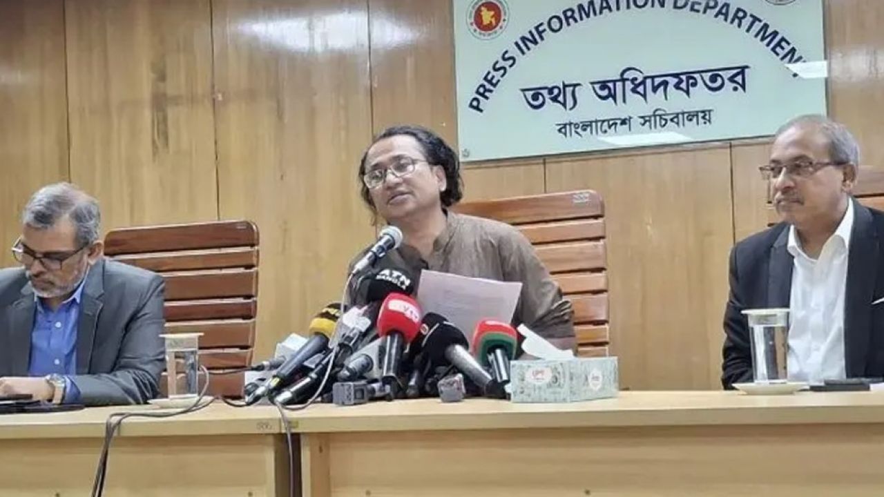 টিকার সংকটে আন্তর্জাতিক তদন্ত হবে: তথ্য উপদেষ্টা