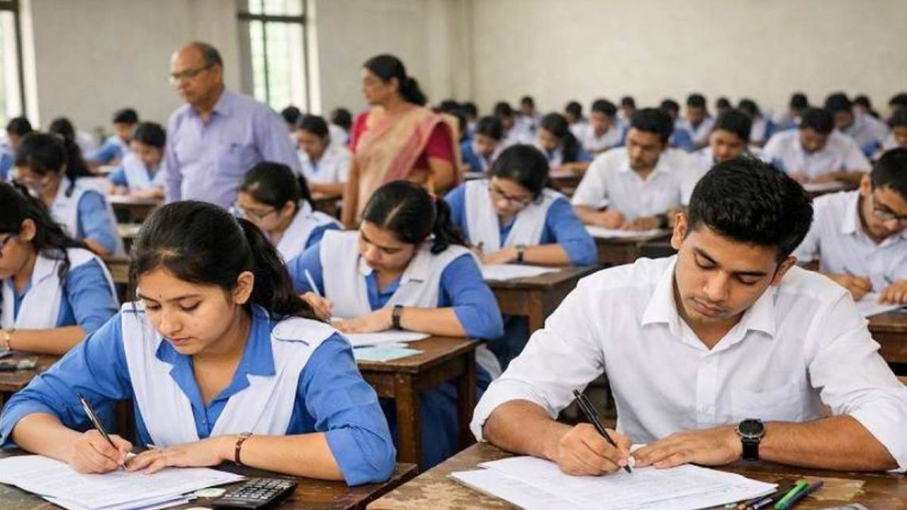 আগামী বছর এসএসসি জানুয়ারিতে, এইচএসসি জুনে : শিক্ষামন্ত্রী