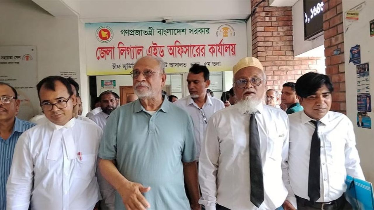 ‘আদালতে আসতে ভালো লাগে’, ক্ষোভ প্রকাশ করে বিচারককে বললেন লতিফ সিদ্দিকী