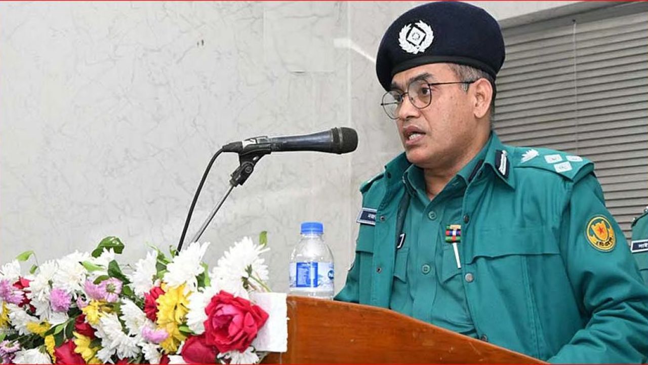 ডিএমপির ভারপ্রাপ্ত কমিশনারের দায়িত্বে নজরুল ইসলাম