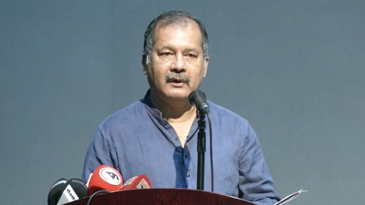 শুধু চলচ্চিত্র আন্দোলন নয়, সমাজ পরিবর্তনের রোডম্যাপও চাইলেন তথ্যমন্ত্রী